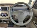 2011 Daihatsu Tanto