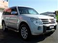 2011 Mitsubishi Pajero