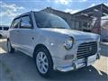 2002 Daihatsu Miragino