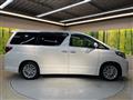 2014 Toyota Alphard