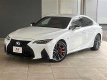 2021 Lexus IS