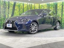 2017 Lexus IS