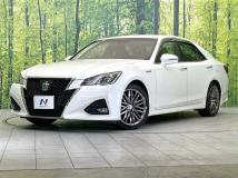 2017 Toyota Crown Hybrid
