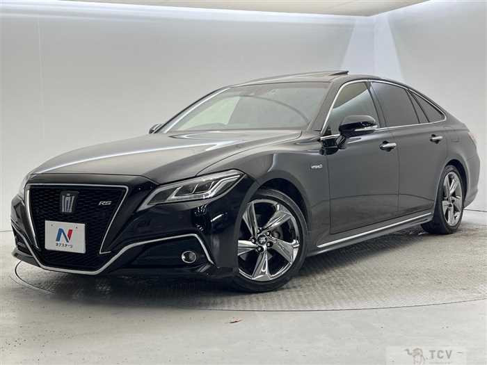 2019 Toyota Crown Hybrid