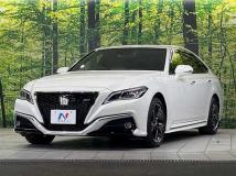 2020 Toyota Crown Hybrid