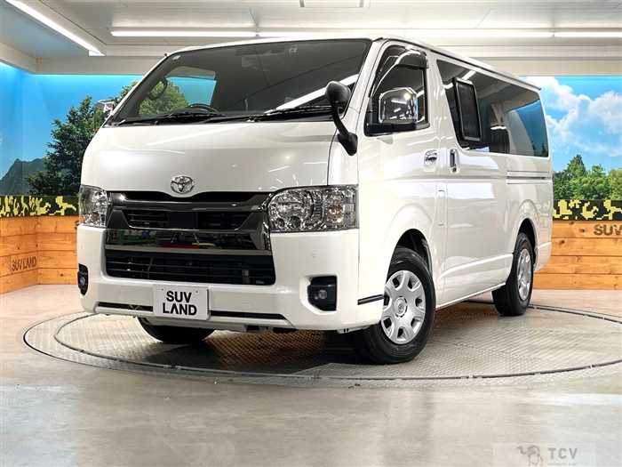 2022 Toyota Hiace Van