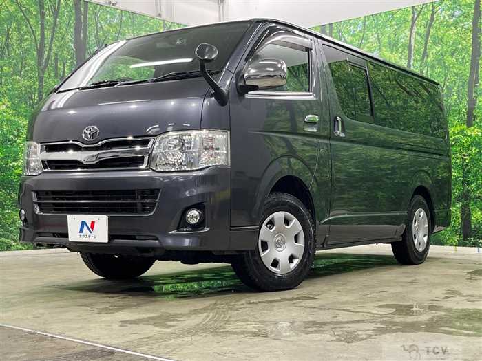 2011 Toyota Hiace Van