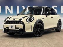 2022 U.K. Others U.K. Others