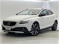 2017 Volvo V40