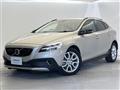 2017 Volvo V40