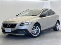 2017 Volvo V40