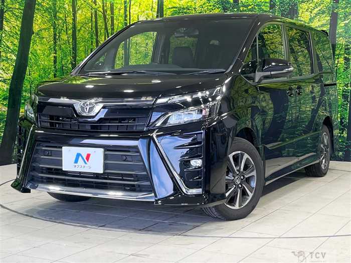 2021 Toyota Voxy
