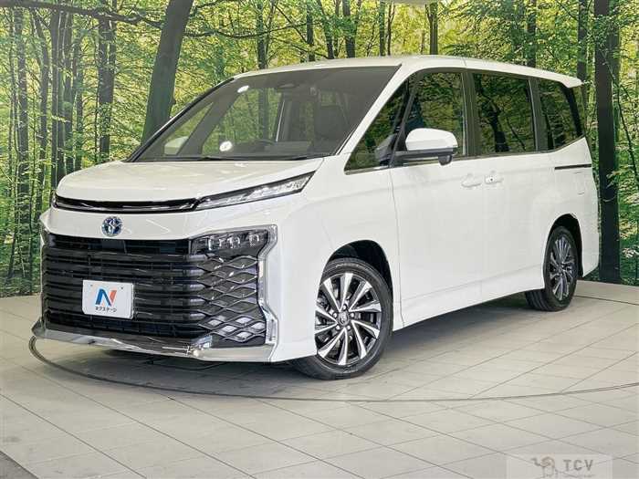 2025 Toyota Voxy