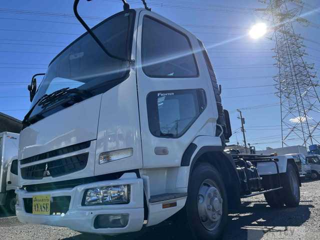 2006 Mitsubishi Fighter