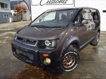 2013 Mitsubishi Delica D5