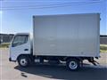 2014 Mitsubishi Canter