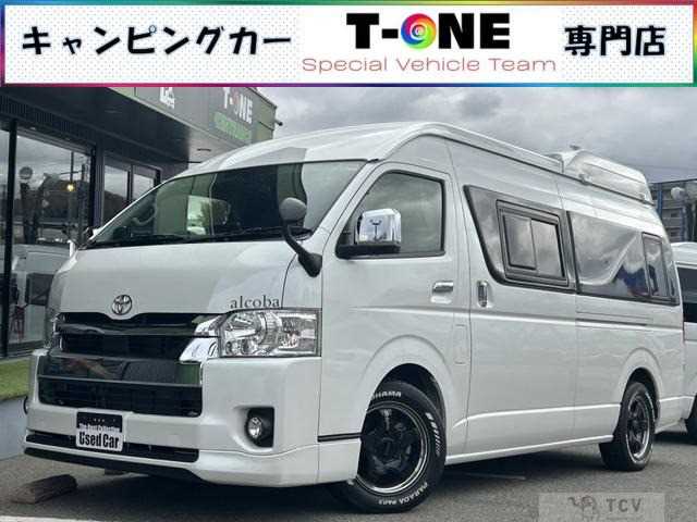 2022 Toyota Hiace Van