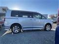 2007 Mitsubishi Delica D5