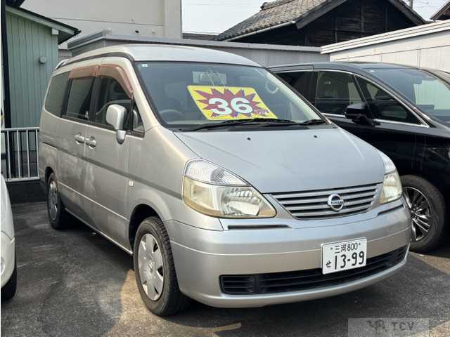 2004 Nissan Serena