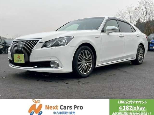 2014 Toyota Crown Majesta