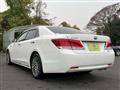 2014 Toyota Crown Majesta