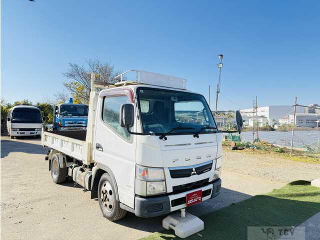 2013 Mitsubishi Canter
