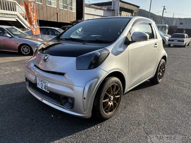 2009 Toyota IQ