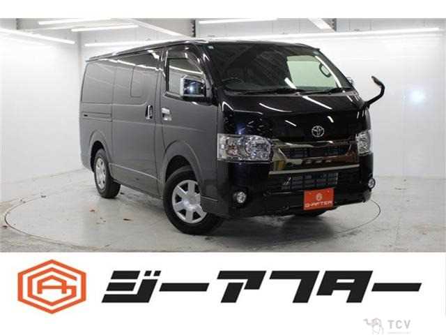 2022 Toyota Hiace Van