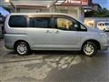 2010 Nissan Serena