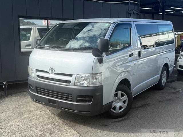 2006 Toyota Hiace Van