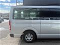 2006 Toyota Hiace Van