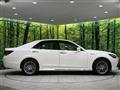 2014 Toyota Crown Hybrid