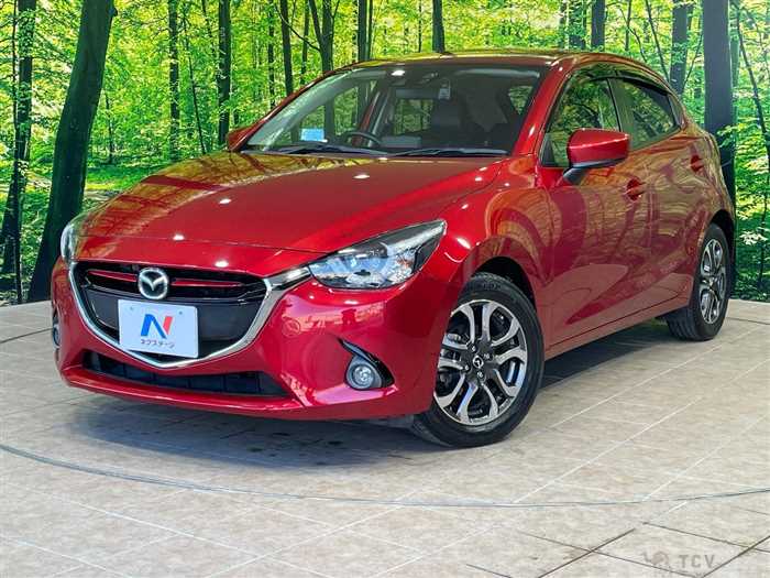 2016 Mazda Demio