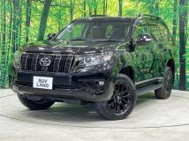 2022 Toyota Land Cruiser Prado