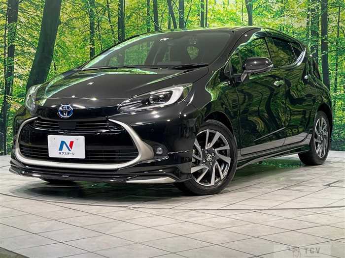 2024 Toyota AQUA