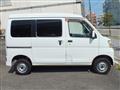 2005 Daihatsu Hijet Cargo