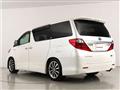 2011 Toyota Alphard Hybrid