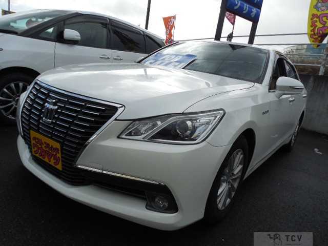 2014 Toyota Crown