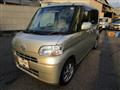 2012 Daihatsu Tanto