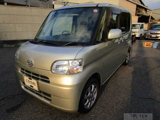 2012 Daihatsu Tanto