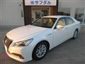 2013 Toyota Crown Hybrid