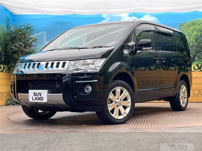 2018 Mitsubishi Delica D5