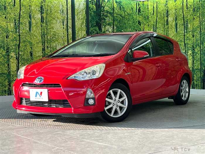 2013 Toyota AQUA