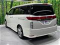 2011 Nissan Elgrand