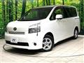 2007 Toyota Voxy