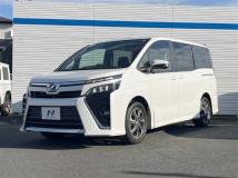 2017 Toyota Voxy