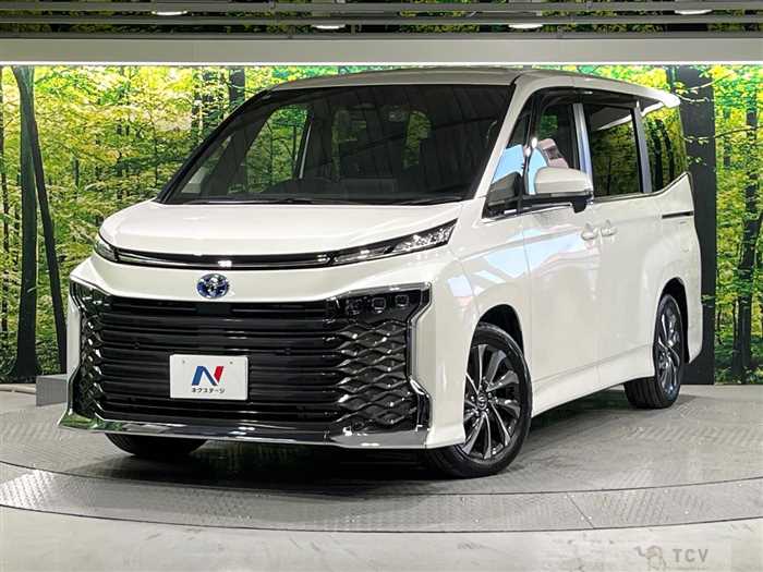 2024 Toyota Voxy