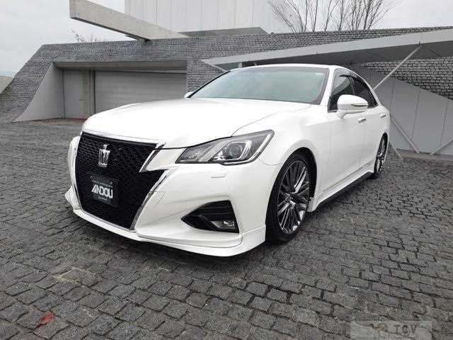 2016 Toyota Crown