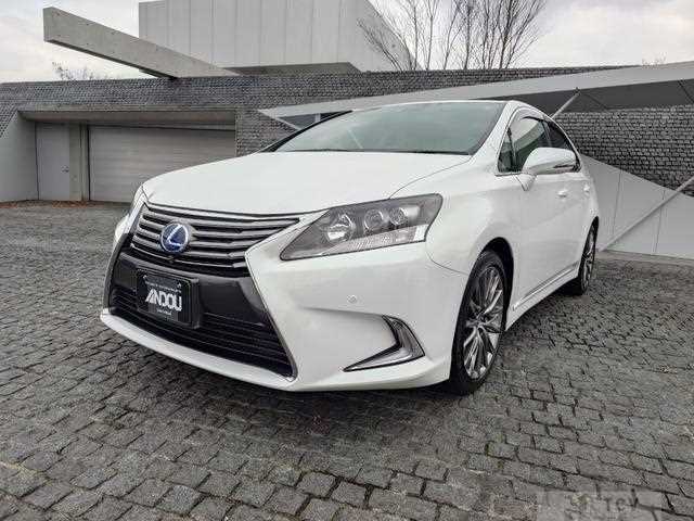 2013 Lexus HS