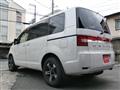 2010 Mitsubishi Delica D5